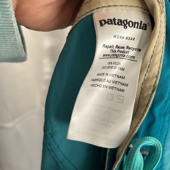 Patagonia Men’s Wavefarer Board Shorts Swim Shorts Aqua Blue Size 34 - Picture 6 of 6